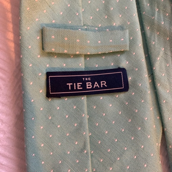 Tie Bar Green Tie - Picture 3 of 3